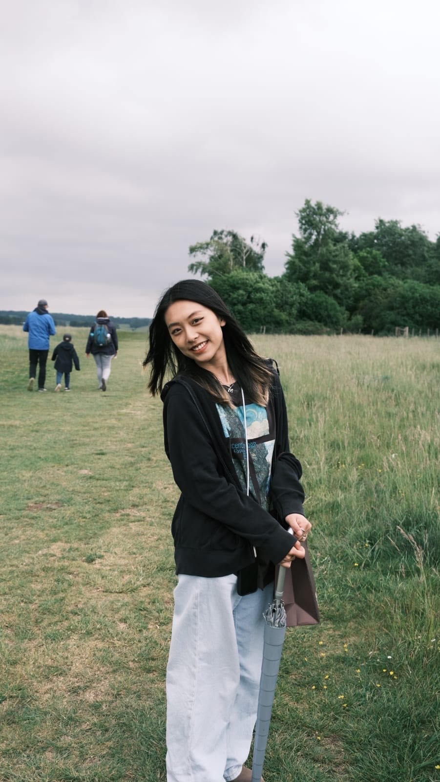 Melody Lin (Associate Analyst, UK)